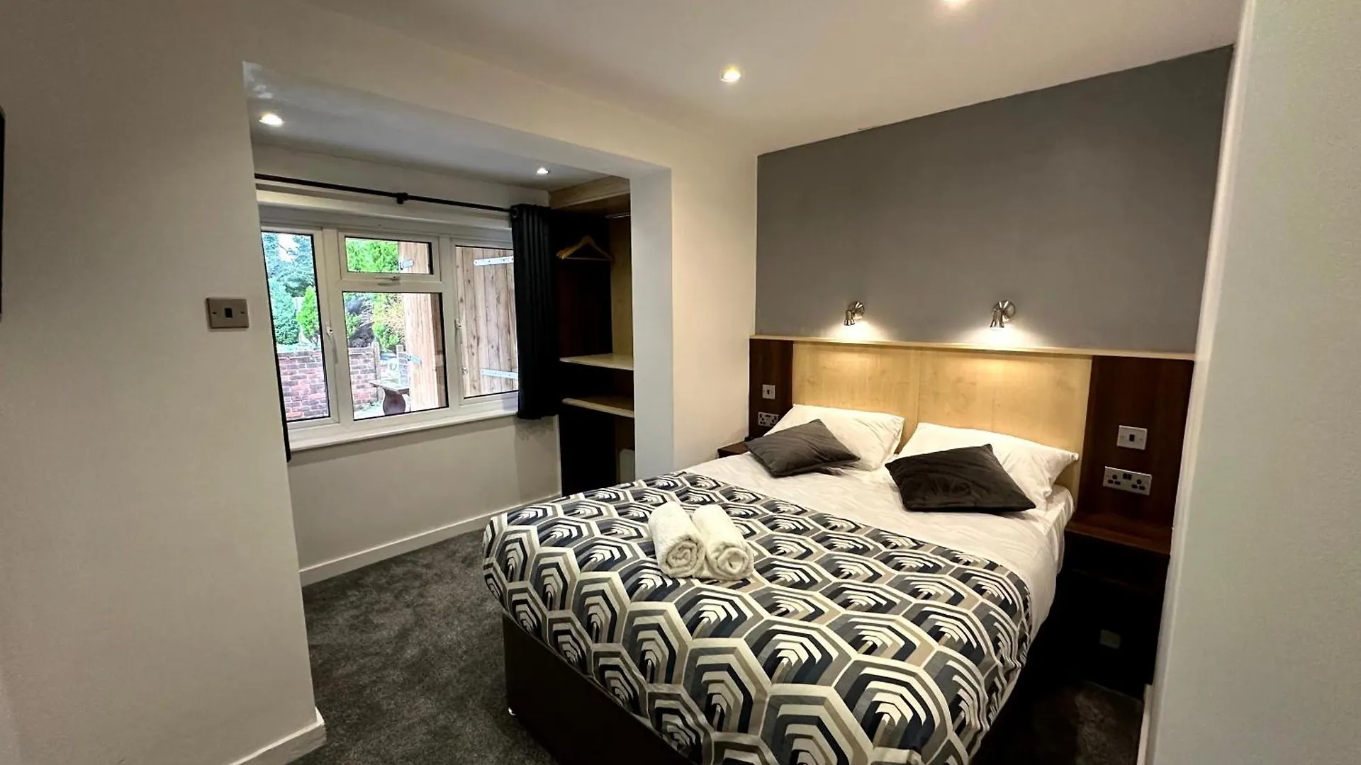 Gainsborough Lodge Horley
