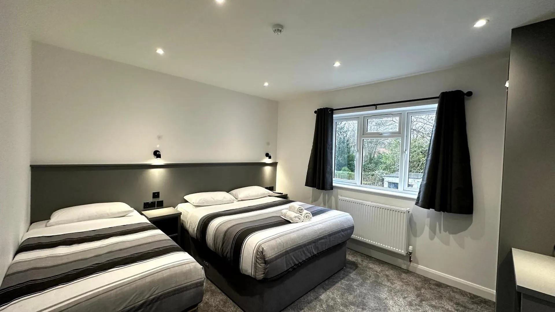 Casa de hóspedes Gainsborough Lodge Horley